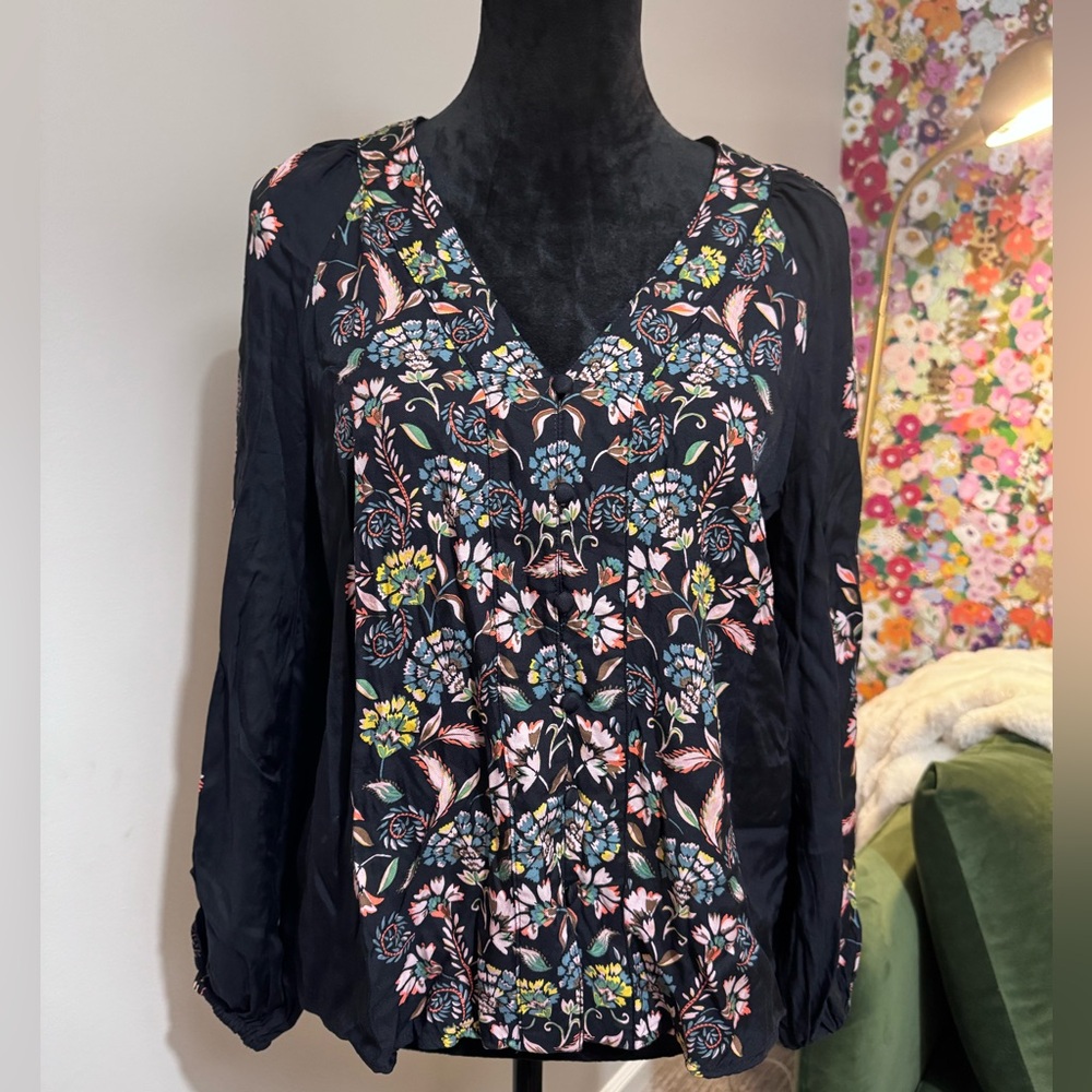 Floral Black Blouse